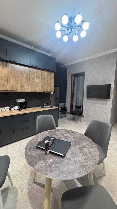 Саракулька Центр 1 линия около кафе Айсу 4.5 соток фасад 15