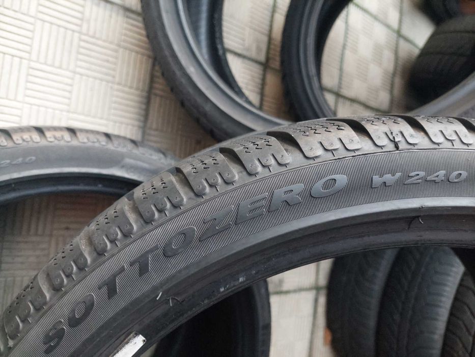 255 35 20 cu 285 30 20,cate 2buc iarna,PIRELLI,SOTTOZERO