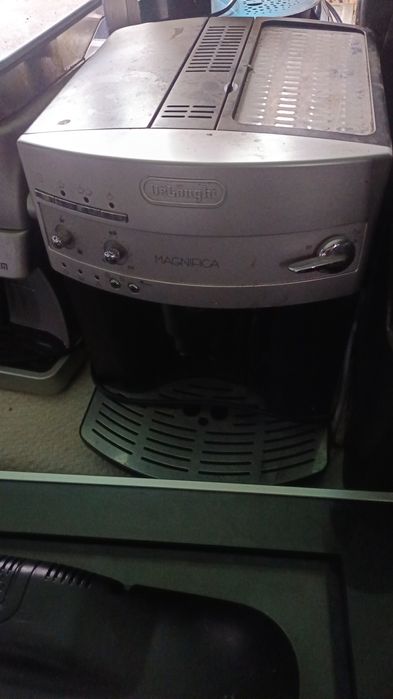 Vând aparate se cafea