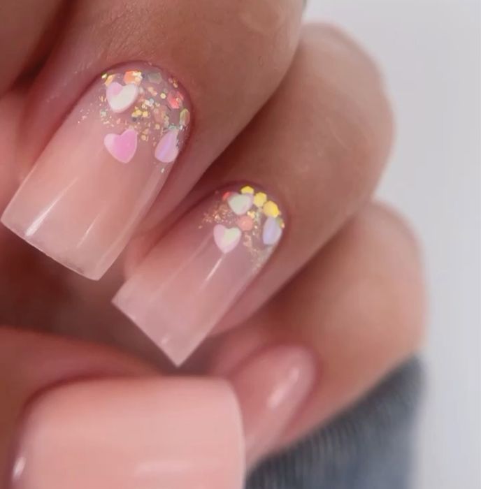 Маникюр гель талгар