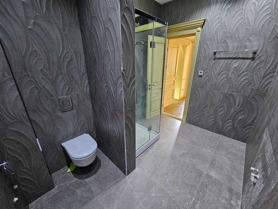 (Добрый) Габус, 216 м², 4/7/8, Добрая квартира