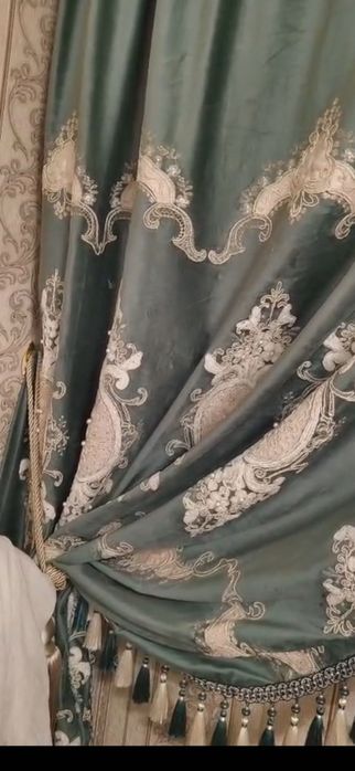 Шторы           .