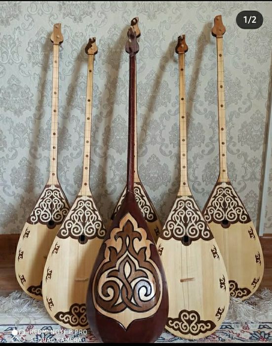 Домбыра kaspi red