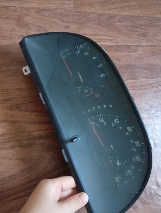 шиток прибор б/у