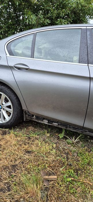 Portiera/usa dreapta spate bmw seria 5 f10 2011