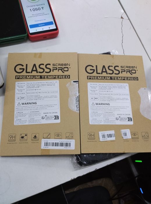 Для планшета стекло