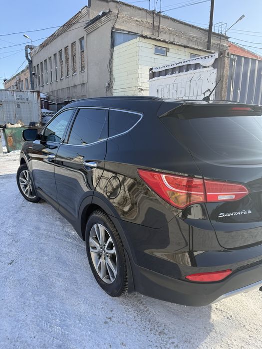 Продам HYUNDAI santa fe