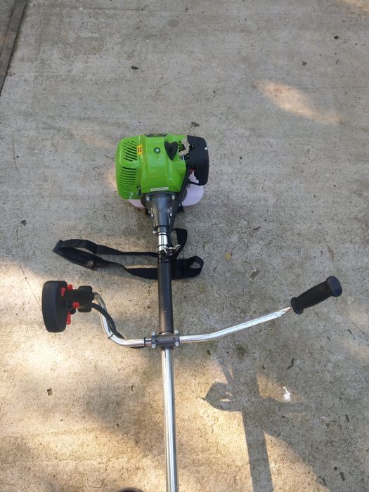 Motocoasa Benzină