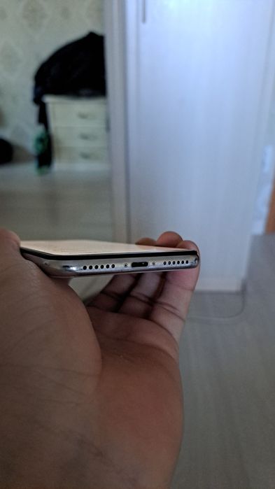 Айфон 10              .