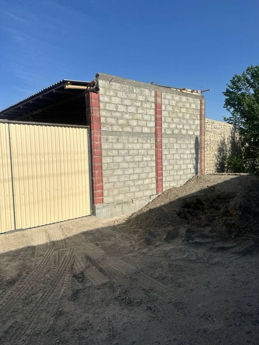 Shlakablok tumba shapka