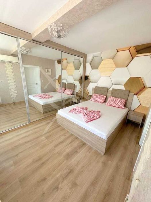 Продава се Двустаен апартамент в Поморие - 66 кв.м за 1347 €/кв.м - Снимка #3