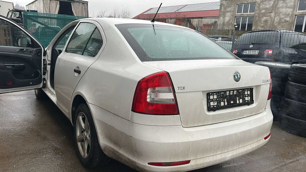 Motor complet fara anexe Skoda Octavia 2 2011  1.6 tdi CAYC