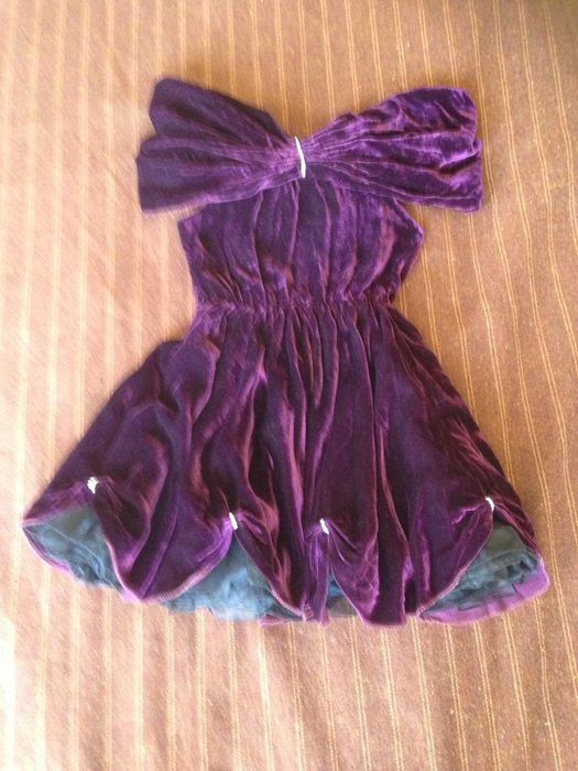 Официала дамска рокля