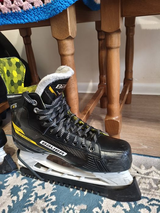 Bauer supreme m3 8.5 EE