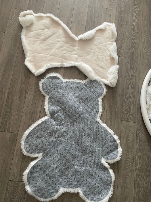 2 covorase Fluffy, albe, in forma de ursulet si tigrisor