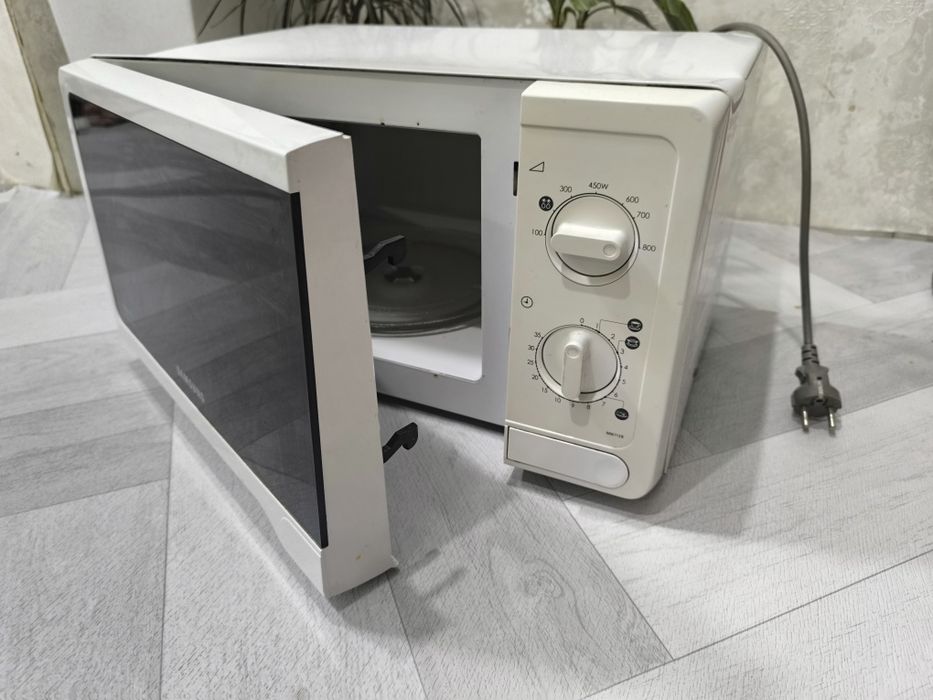 Микроволновая печь продается