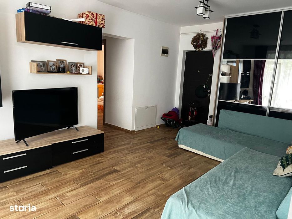 Apartament 3 camere cu gradina zona Calea Cisnadiei