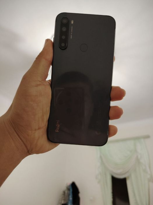 Redmi not 8T srochna satiladi