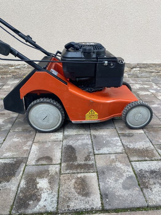 Masina tuns iarba - gazon MOTOR BRIGGS & STRATTON
