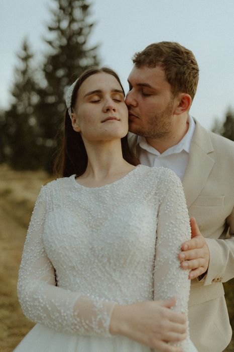 Rochie de mireasa foarte eleganta