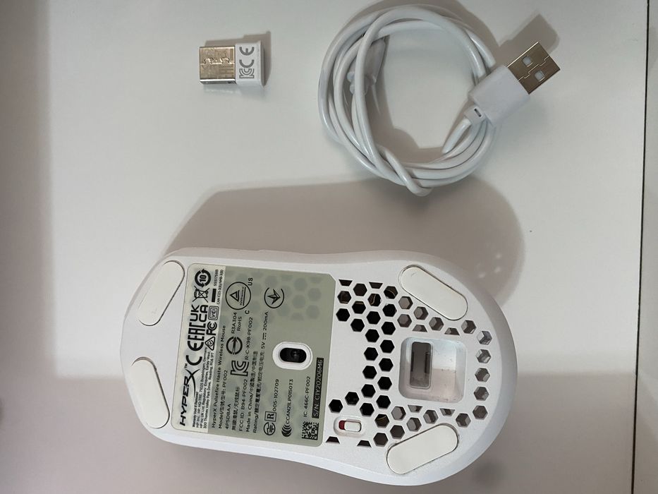 HyperX Alloy Origins 60 Hyperx Pulsefire Haste klaviatura mishka 2 tas