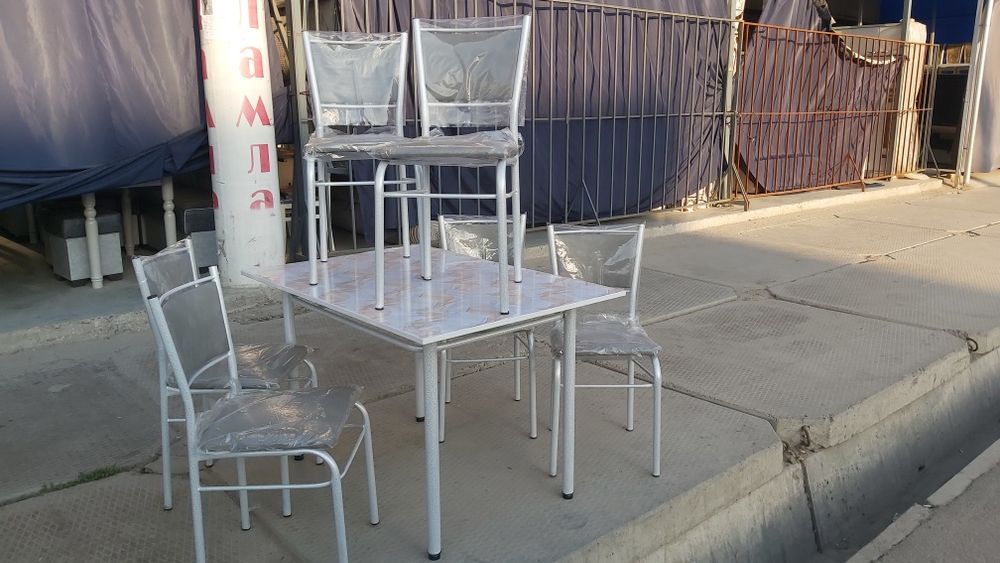 Стол-стуль  комплект из металла