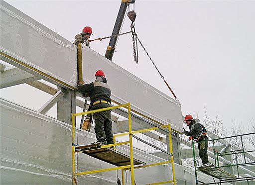 Монтаж сэндвич панелей