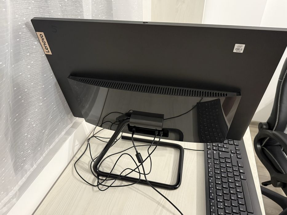 Lenovo All in One