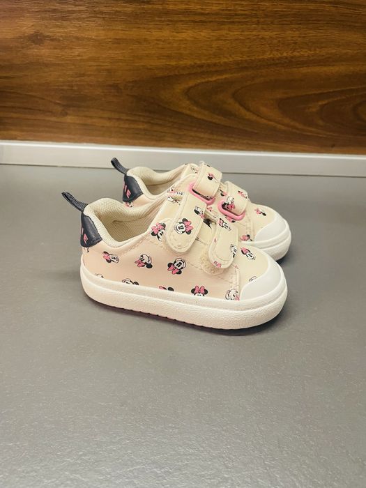 Бебешки обувки HM, размер 18-19