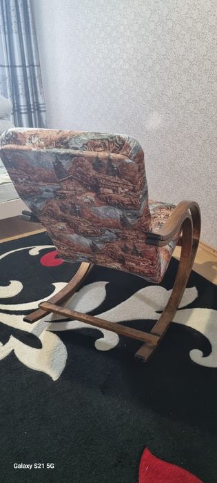 Кресло качалка дерево
