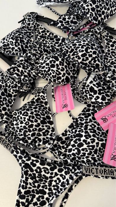 Stoc Costum baie Victoria Secret