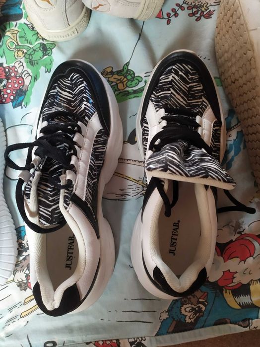 Маратонки 39-41,5 номер