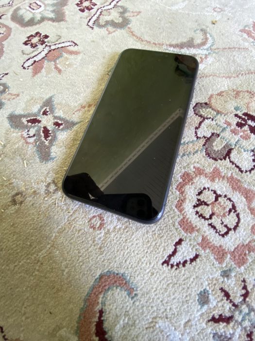 Айфон 11 64/69ем