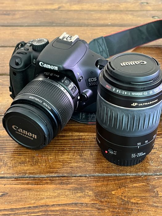 Фотоаппарат CANON 550D с аксессуарами.