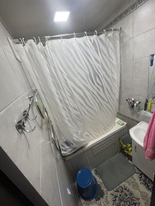 Uy sotiladi 3 xonali