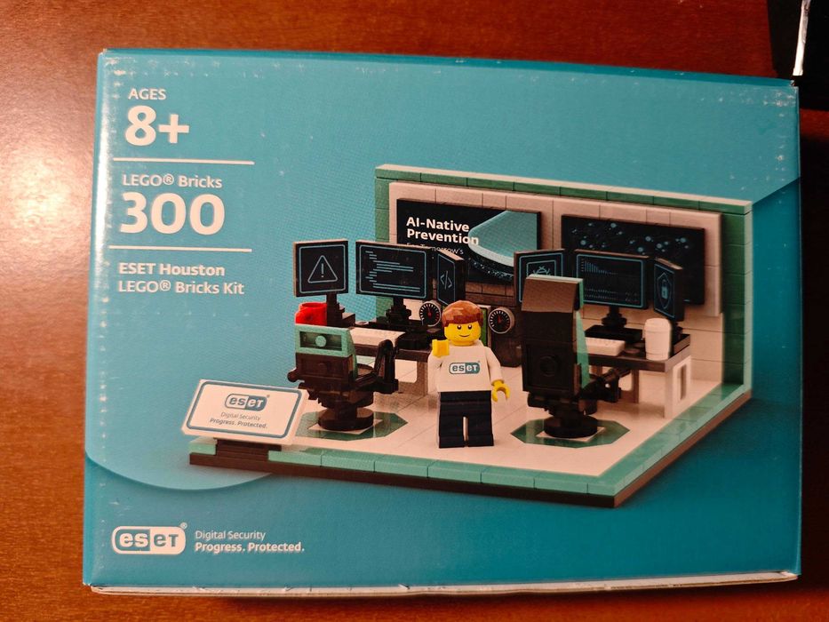 Набор Lego ESET Houston, 300 деталей, коллекционный