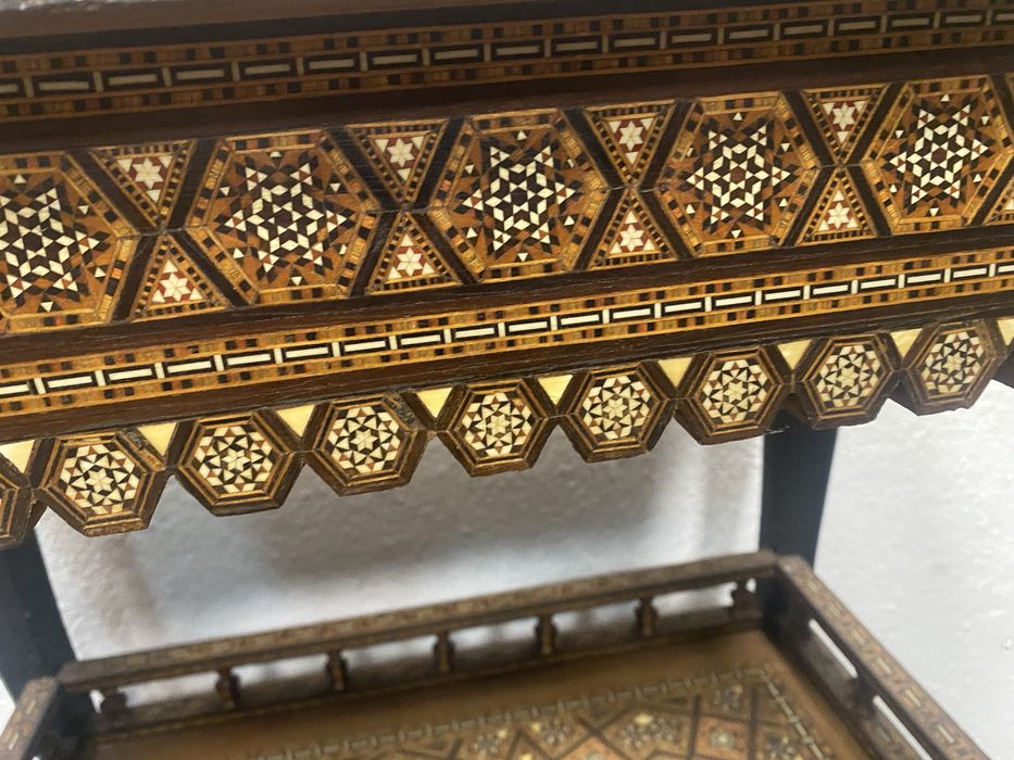 Сирия Damascus инкрустирана маса седеф мозайка 1920 помощна мадичка