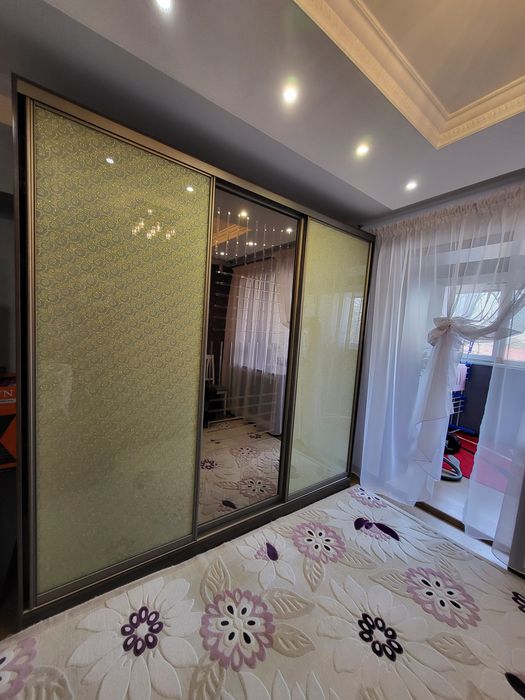 Шкаф купе для белья .