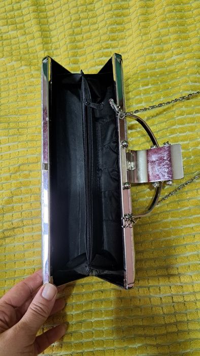 Продам клатч продам