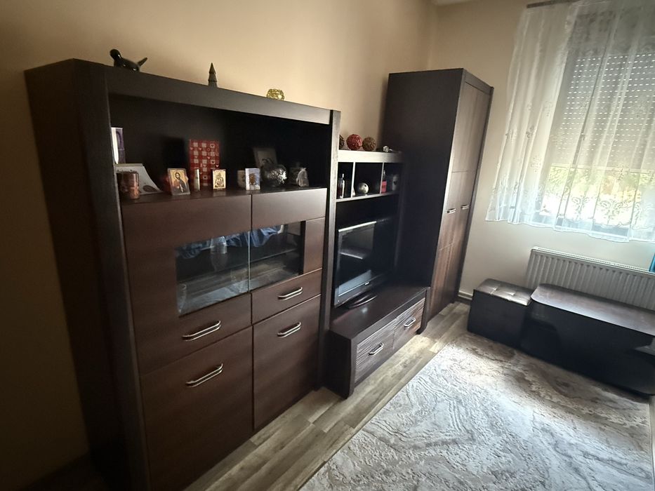Vand mobila living/dormitor