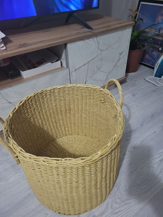 Плетёная корзина