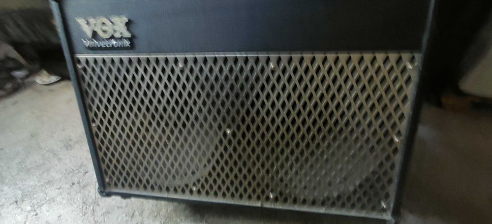 combo chitara electrica Vox Valvetronix AD50VT-212 50w  lampa tung sol