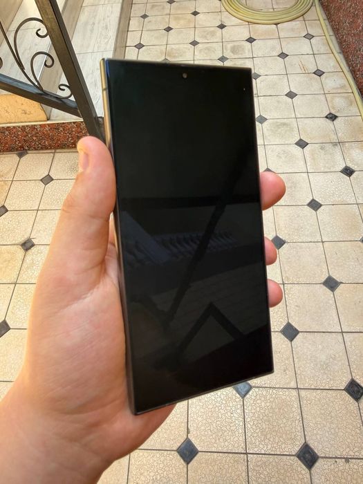 Телефон Samsung Galaxy S24 ultra
