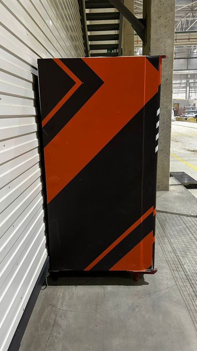 Снековый апарат холодильник