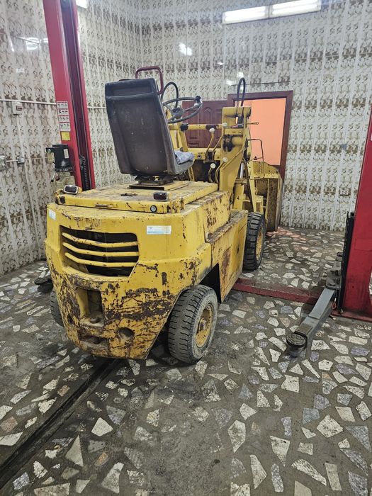 Мини погрузчик японец