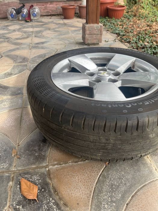 Комплект шин на Малибу