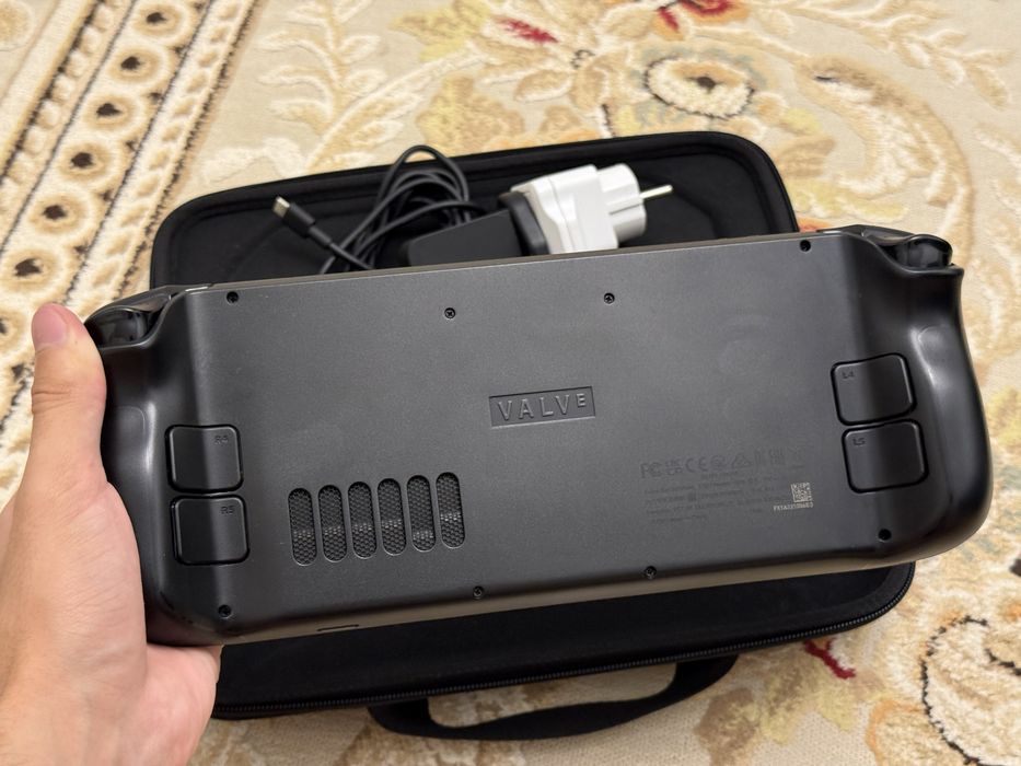 Steam Deck LCD 256gb EAC идеальное состояние