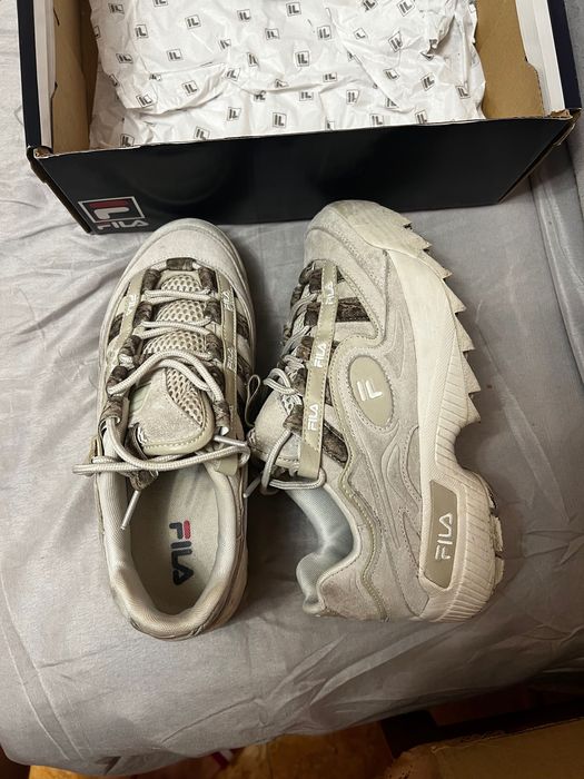 Fila маратонки 39 номер