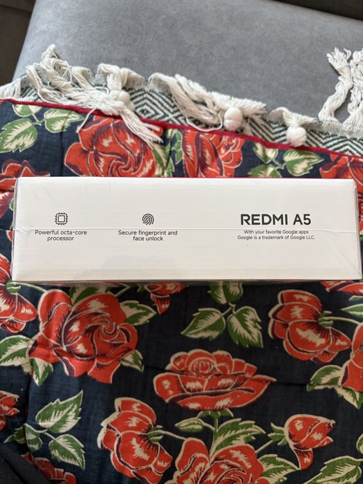 Мобильный телефон redmi A5 новый