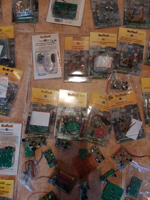 Части за компютри и аудио техника